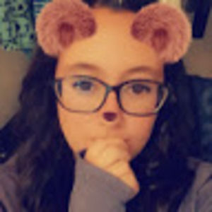 Meet your Posher, Cristina